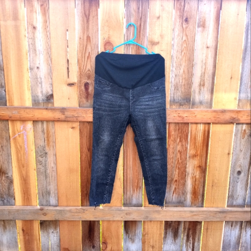 **3 for $15** Black Maternity Jeans